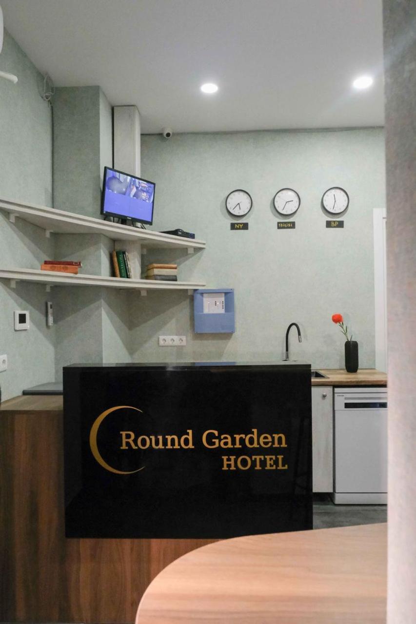 Round Garden Hotel Тбилиси Экстерьер фото